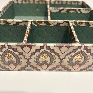 Beautiful 6-Compartment Decorative Drawer Organizer (VERY PRETTY!)